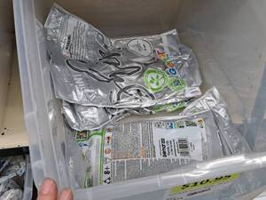 lot 2532 image: Lot of (4 Packs) 12 Balloons 25-count ( 100 Total Items )