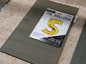 lot 2684 image: Lot of (3) La Fete 34 Gold Helium Foil Balloon - #5