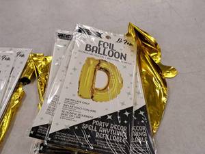 lot 2757 image: Lot of (5) La Fete 16 Foil Balloons - D