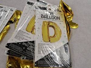 lot 2757B image: Lot of (6) La Fete 16 Foil Balloons - D