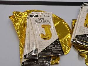lot 2759 image: Lot of (5) La Fete 16 Foil Balloons - J
