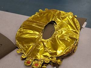 lot 2786A image: Lot of (13) La Fete 16 Foil Balloons - O