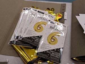 lot 2790A image: Lot of (10) La Fete 16 Foil Balloons - #6