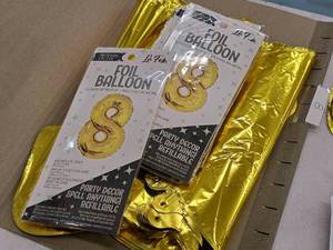 lot 2792C image: Lot of (10) La Fete 16 Foil Balloons - #8