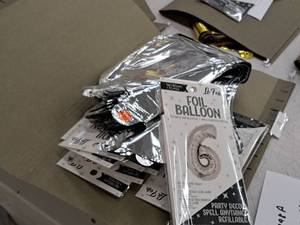 lot 2798A image: Lot of (20) La Fete 16 Foil Balloons - #6