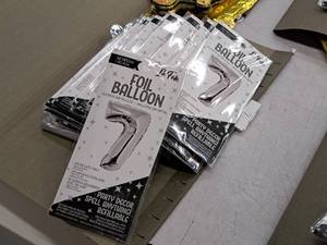 lot 2799B image: Lot of (20) La Fete 16 Foil Balloons - #7