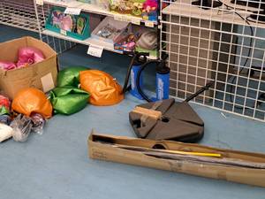 lot 2802 image: Dura Balloon Accessories and Pump, Balloons, Stands