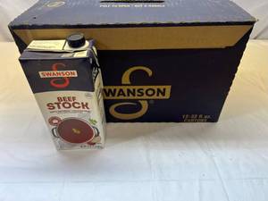 lot 410 image: 12x 32oz  Swanson Beef Stock