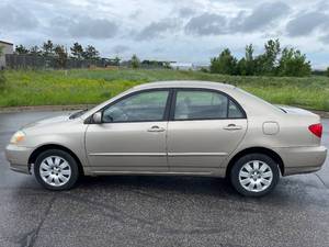 2004 Toyota Corolla CE