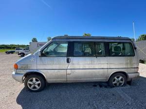 2002 Volkswagen Eurovan MV - 2 OWNERS