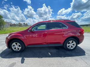 2013 Chevrolet Equinox LT - 2 OWNERS