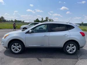 2012 Nissan Rogue SV - AWD - 2 OWNERS