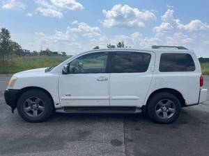 2005 Nissan Armada LE - 4X4