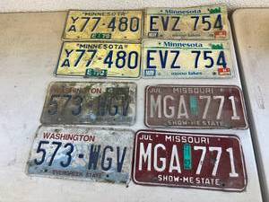 lot 26 image: Matching License Plates