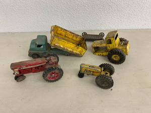lot 16 image: Farm All Tractor & Parts Toys