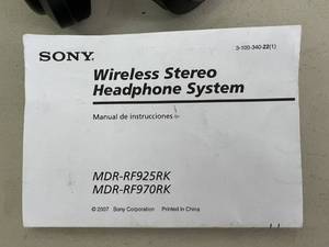 lot 57 image: Sony & JVC Wireless Headphone Systems