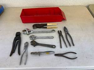 lot 62 image: Hand Tools
