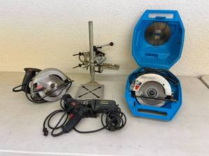 lot 65 image: Power Tools & Drill Stand