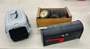 lot 131 image: Mailbox, Pet Carrier & Wheels