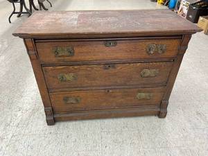 lot 133 image: Vintage Dresser 20 x 43 x 31 Tall