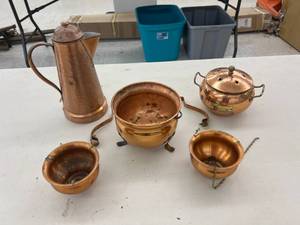 lot 146 image: Copper Bowls, Pitcher