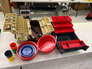 lot 186 image: Tackle Boxes & Camping Dining Set