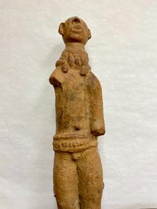 lot 40 image: Ancient African Terracotta Standing Male Figure