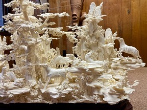 lot 44 image: Large & Fantastic Carved Bone Highly Detailed Chinese Sculpture wHorses