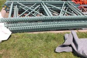 Set of 8 Heavy-duty Pallet Racking Supports