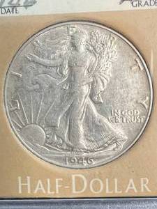 1946 US WALKING LIBERTY HALF DOLLAR XF IN CASE