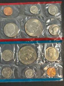 1975 US MINT SET IN ORIGINAL ENVELOPE