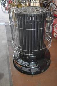 lot 14 image: Kerosene Heater