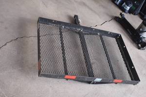 lot 35 image: Hitch Carrier