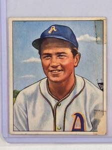 lot 12 image: Elmer Valo 1950 Bowman Gum No. 49 Vintage Baseball Cards