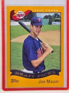lot 70 image: Joe Mauer Rookie 2002 Topps Draft Picks No. 622