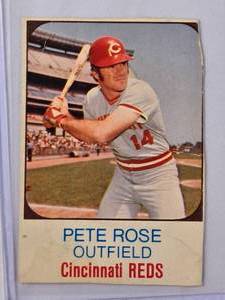 lot 132 image: Pete Rose 1975 Hostess No. 29 Vintage Baseball Card