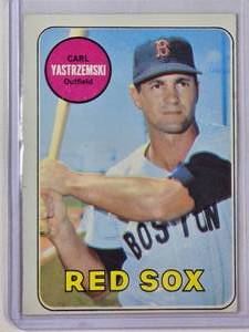 lot 136 image: Carl Yastrzemski 1969 Topps No. 130 - Vintage Baseball Card