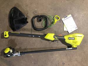 lot 9 image: RYOBI 40V 15 in. Expand-It Cordless Battery Attachment Capable String Trimmer (Tool Only) Customer Returns See Pictures