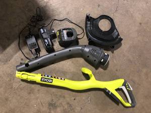 lot 19 image: Ryobi One 10 inch 18V Cordless String Trimmer Edge Kit Customer Returns See Pictures
