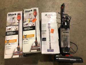 lot 35 image: Lot of Assorted Vacuums Various Models and Conditions   Customer Returns See Pictures
