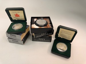 lot 36 image: 5x Canadian $1 Silver Commemoratives 2000-2001