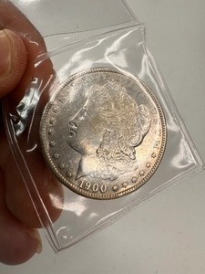 lot 89 image: 1900-S Morgan Dollar