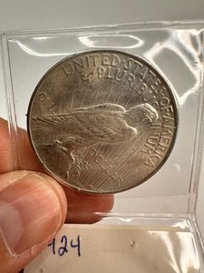 lot 112 image: 1924 Peace Dollar