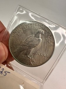 lot 114 image: 1925 Peace Dollar