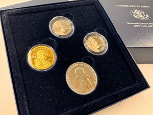 lot 29 image: 2005 Westward Journey Coin & Medal Set