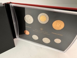 lot 34 image: 2009 Canadian Specimen Set
