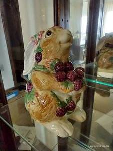 lot 45 image: Fitz & Floyd Rabbit Cookie Jar