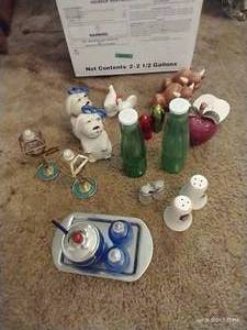 lot 55 image: Large Lot of SaltPepper Shakers - JFK, Etc.