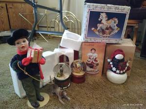 lot 58 image: Snowglobes, Snowman, Boy wDog, Musical Girl & Rocking Horse
