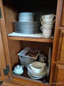 lot 79 image: Gorham-Rondell China, set for 12
